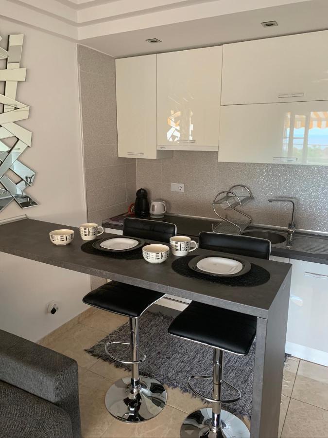 Orlando Apartment Tenerife Адехе Екстериор снимка