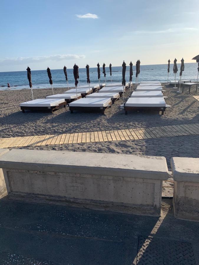 Orlando Apartment Tenerife Адехе Екстериор снимка